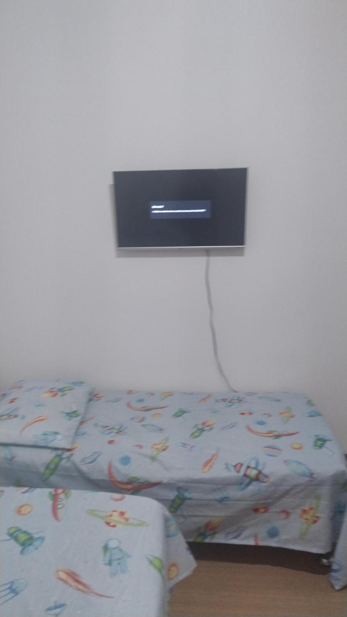 Aluguel De Com Banheiro Compartilhado,proximo Ao Copacabana Palace Apartamento Rio de Janeiro