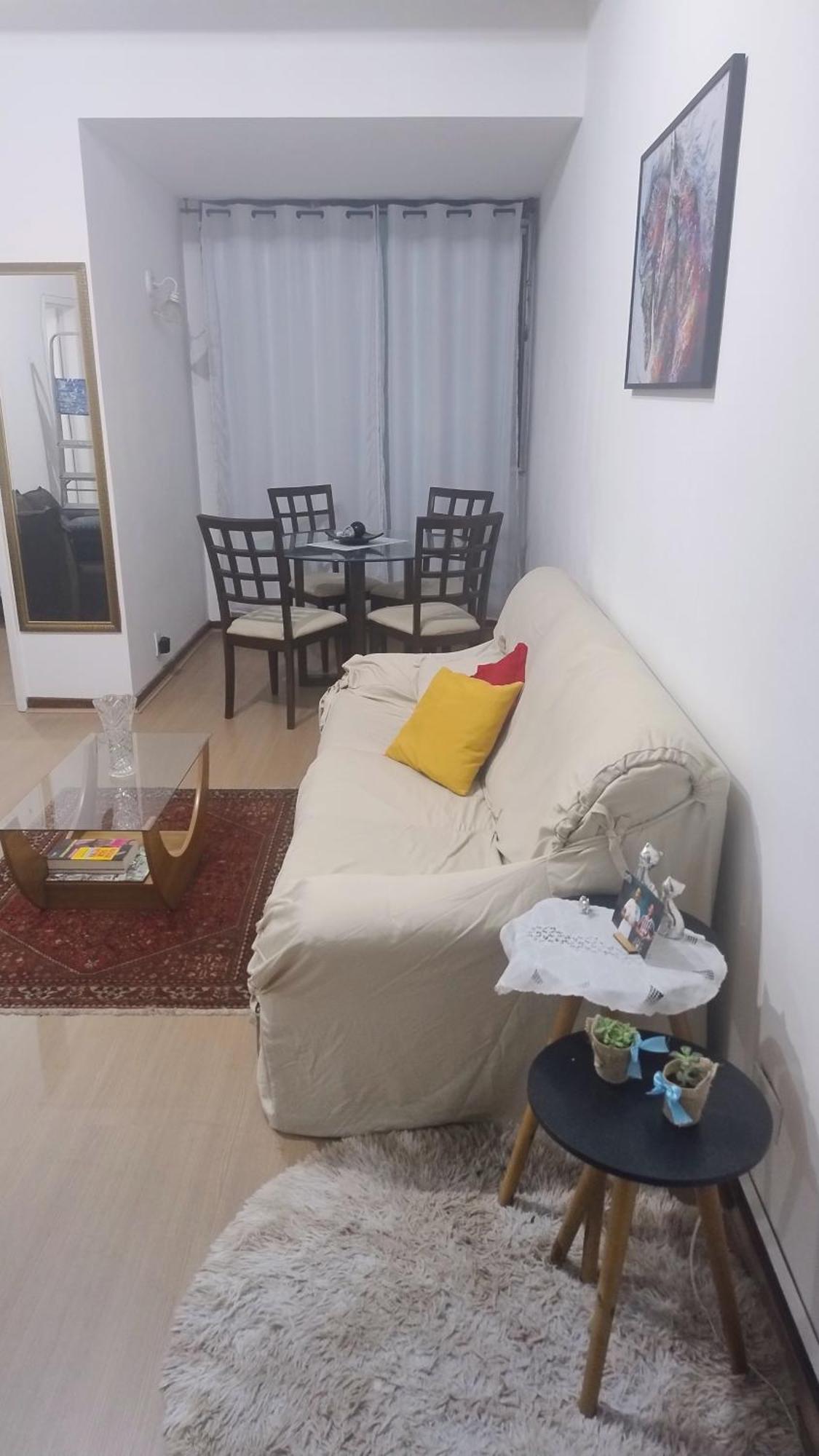 Apartamento Aluguel De Com Banheiro Compartilhado,proximo Ao Copacabana Palace Rio de Janeiro